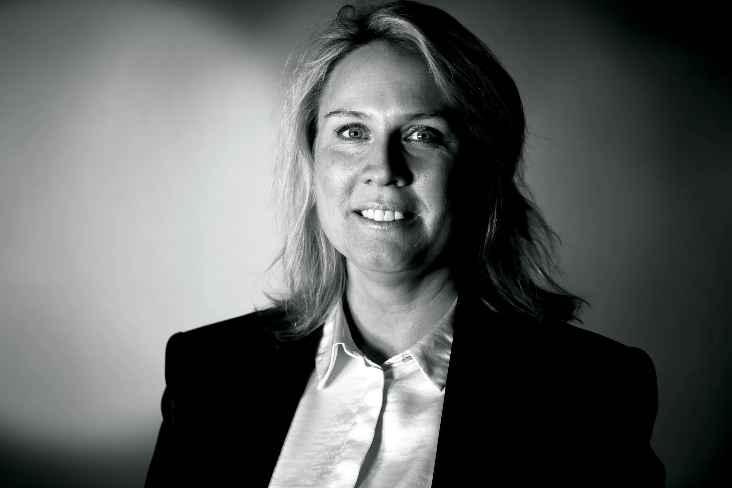 testimonials.customers.2.name - testimonials.customers.2.title, testimonials.customers.2.company testimonials.customers.2.name